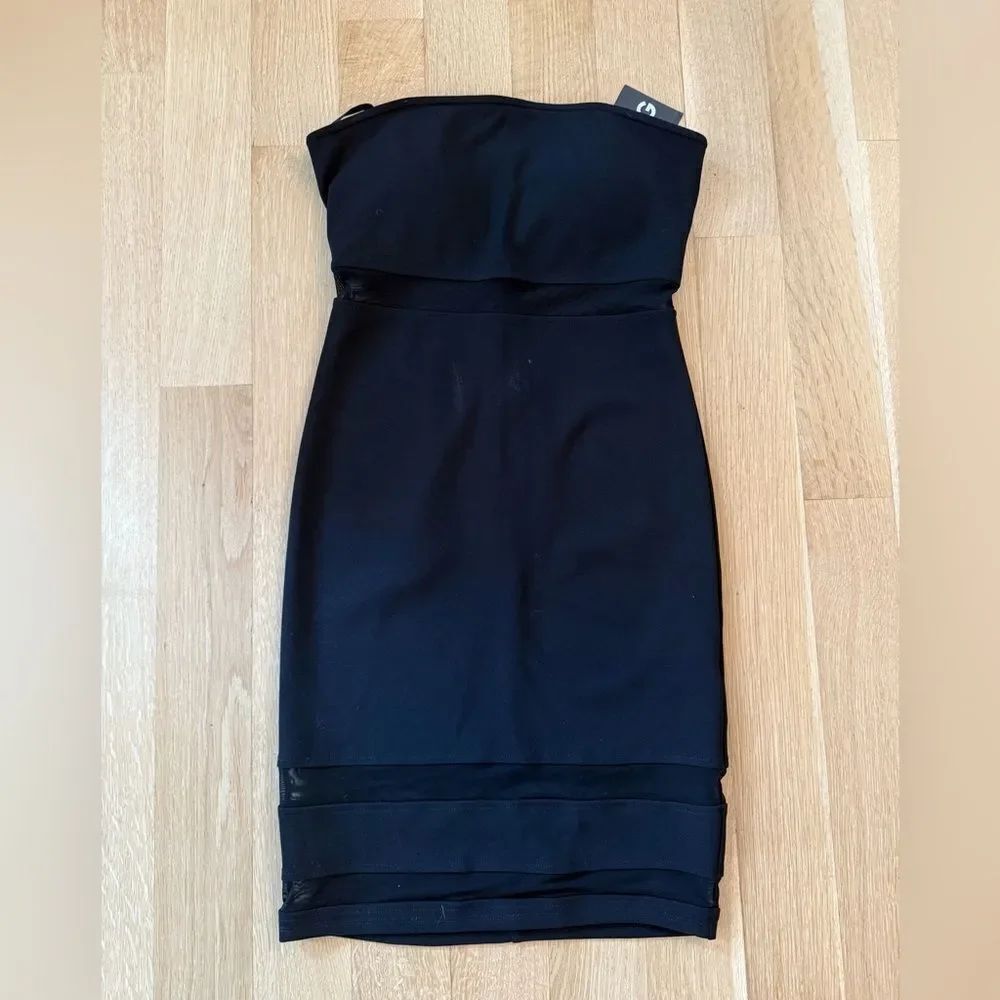 GBG Los Angeles Black Strapless Bodycon Cocktail Dress